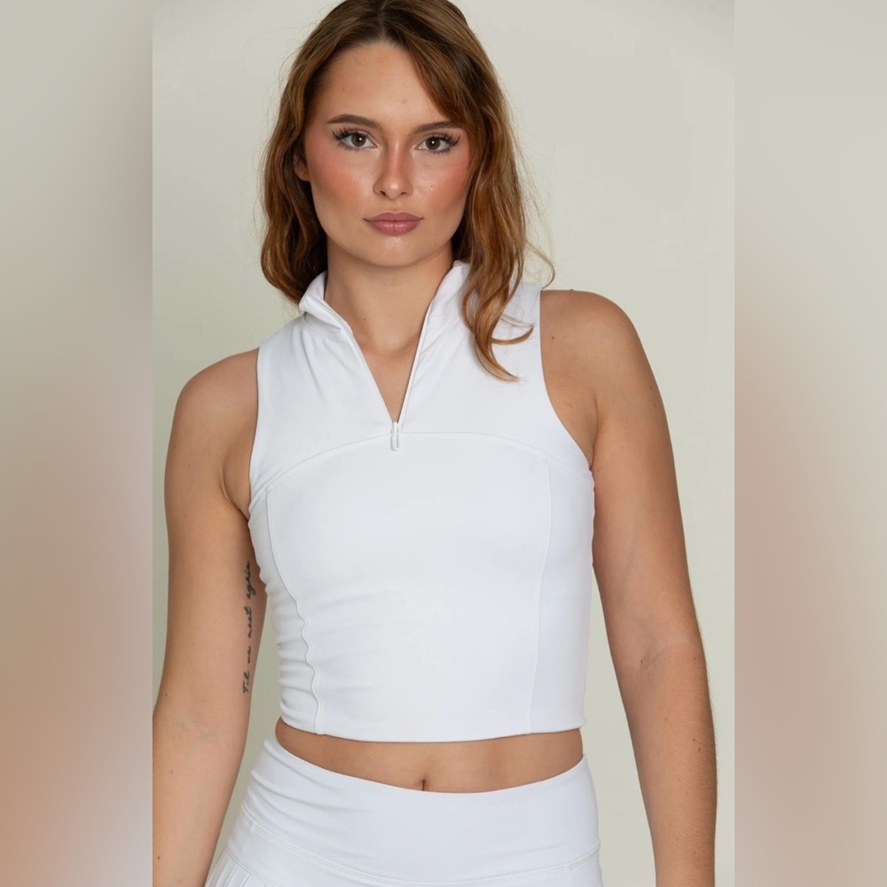 Gold Hinge White Day to Night Quarter-Zip Top quarter zip athletic crop tank